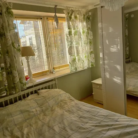 Apartamento Toompuiestee Hoovimaja